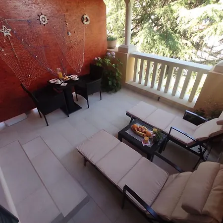 Porat 2 With Private Terrace בית הארחה דוברובניק