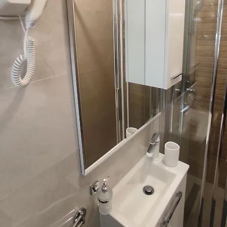 Porat 2 With Private Terrace 3* Ragusa