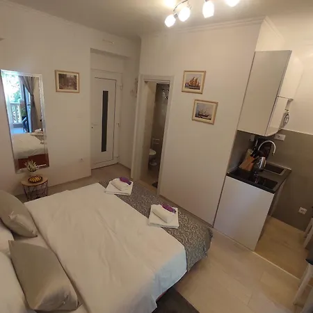 Porat 2 With Private Terrace Penzion