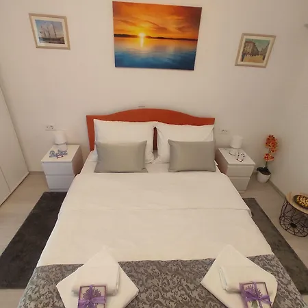 Porat 2 With Private Terrace 3*