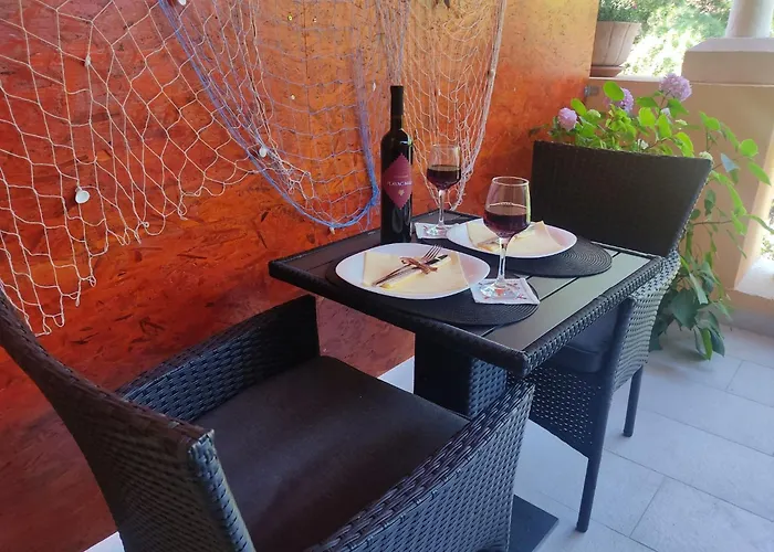 Porat 2 With Private Terrace 3*