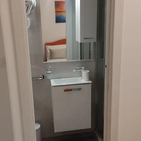 Porat 2 With Private Terrace