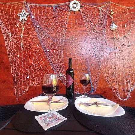 Porat 2 With Private Terrace 3*
